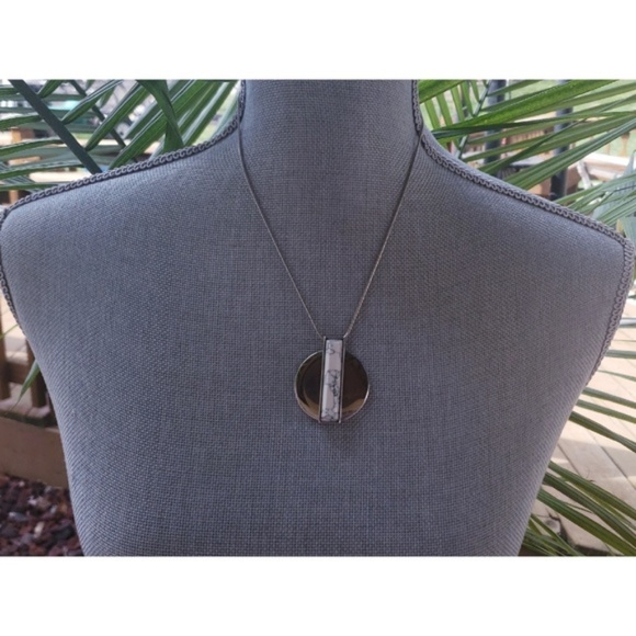 SOLD☆Banana Republic Marble Medallion Necklace - Picture 2 of 3